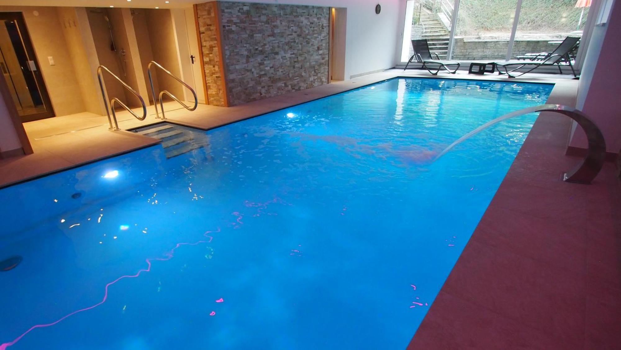 Hotel Sonnhof Mutters Bagian luar foto