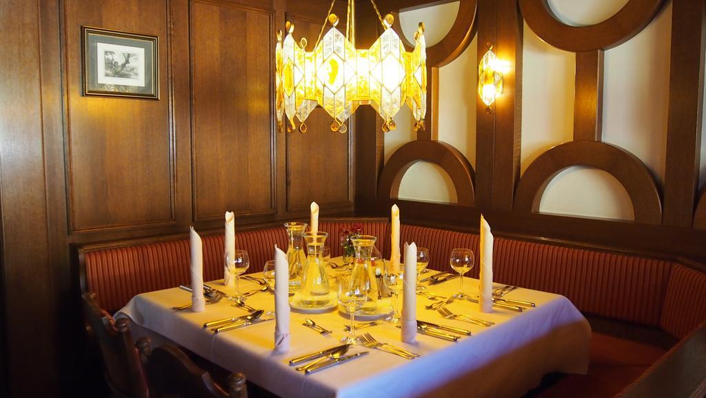 Hotel Sonnhof Mutters Bagian luar foto